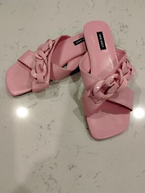 CLEARANCE -- Nine West Pink Chain-Link Slide Mules